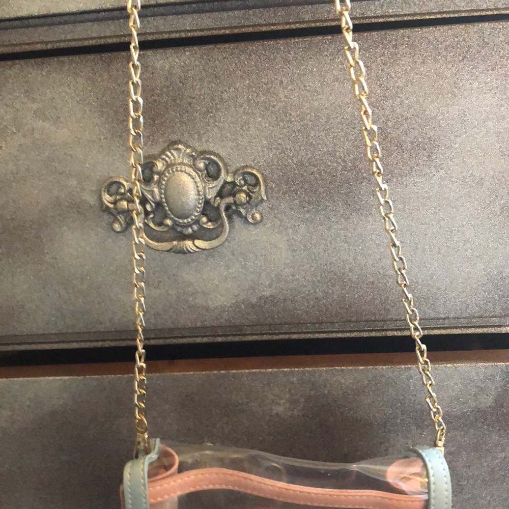 purse - Picture 2 of 3